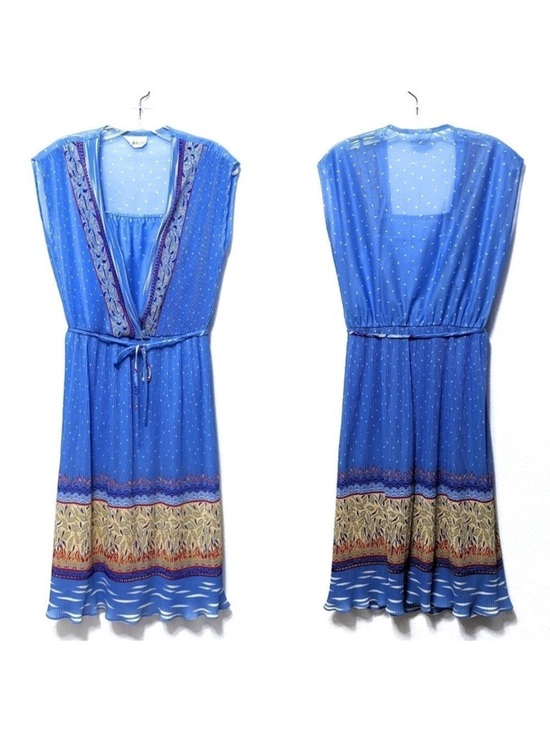 Vintage Dresses & Skirts - VINTAGE Caprican 70's Micro Pleat Midi Dress M